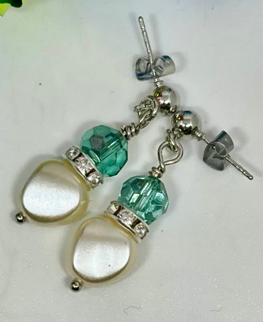 Aqua marine and pearl earrings